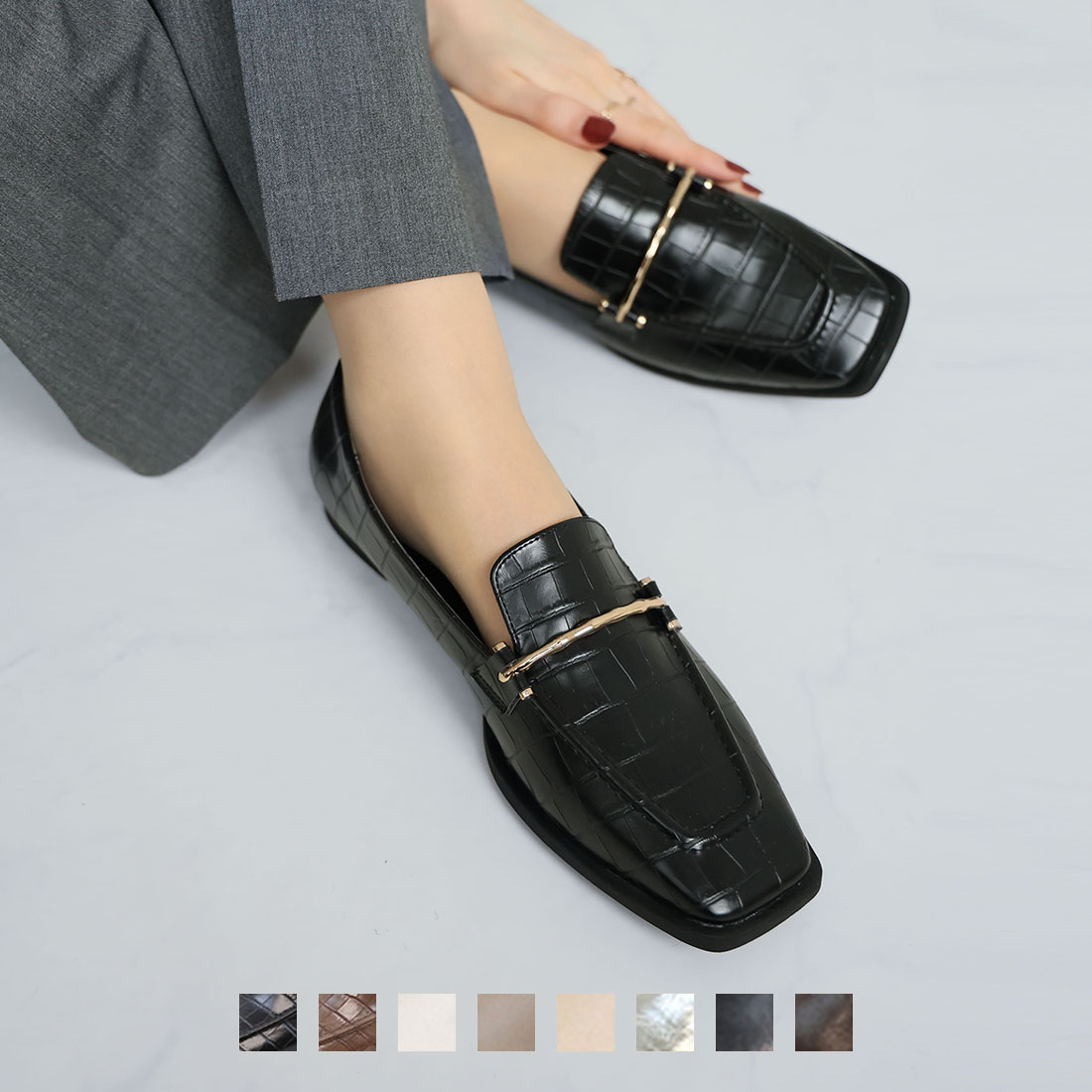 スクエアトゥピースソールビット付きローファー