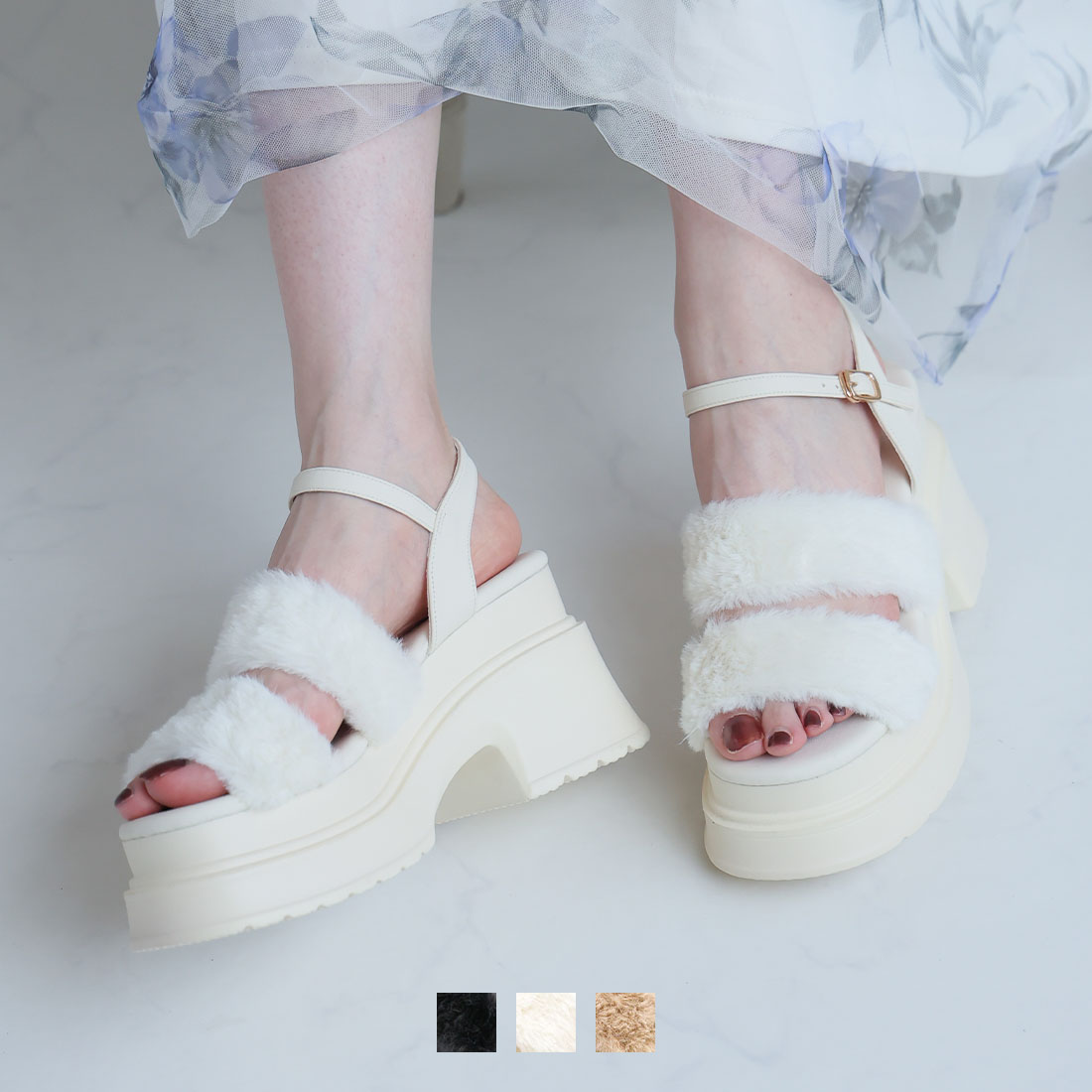 ふわふわファー厚底ストラップサンダルV57014AL